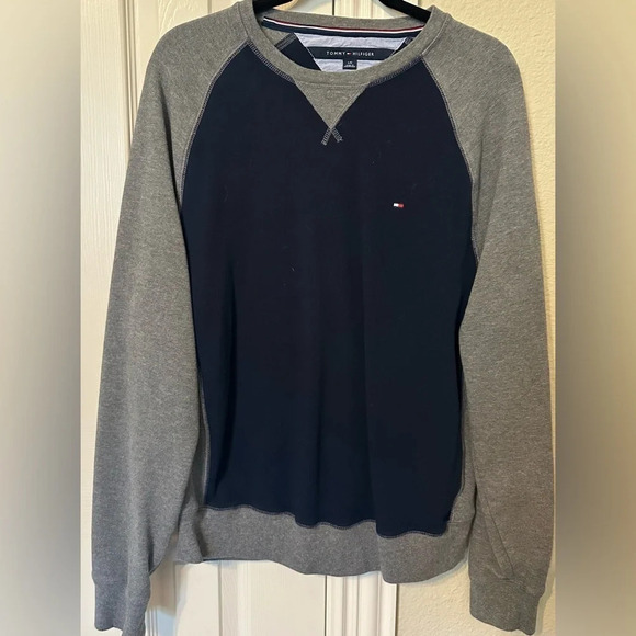 Tommy Hilfiger sweatshirt in gray and navy - Large - Picture 4 of 8
